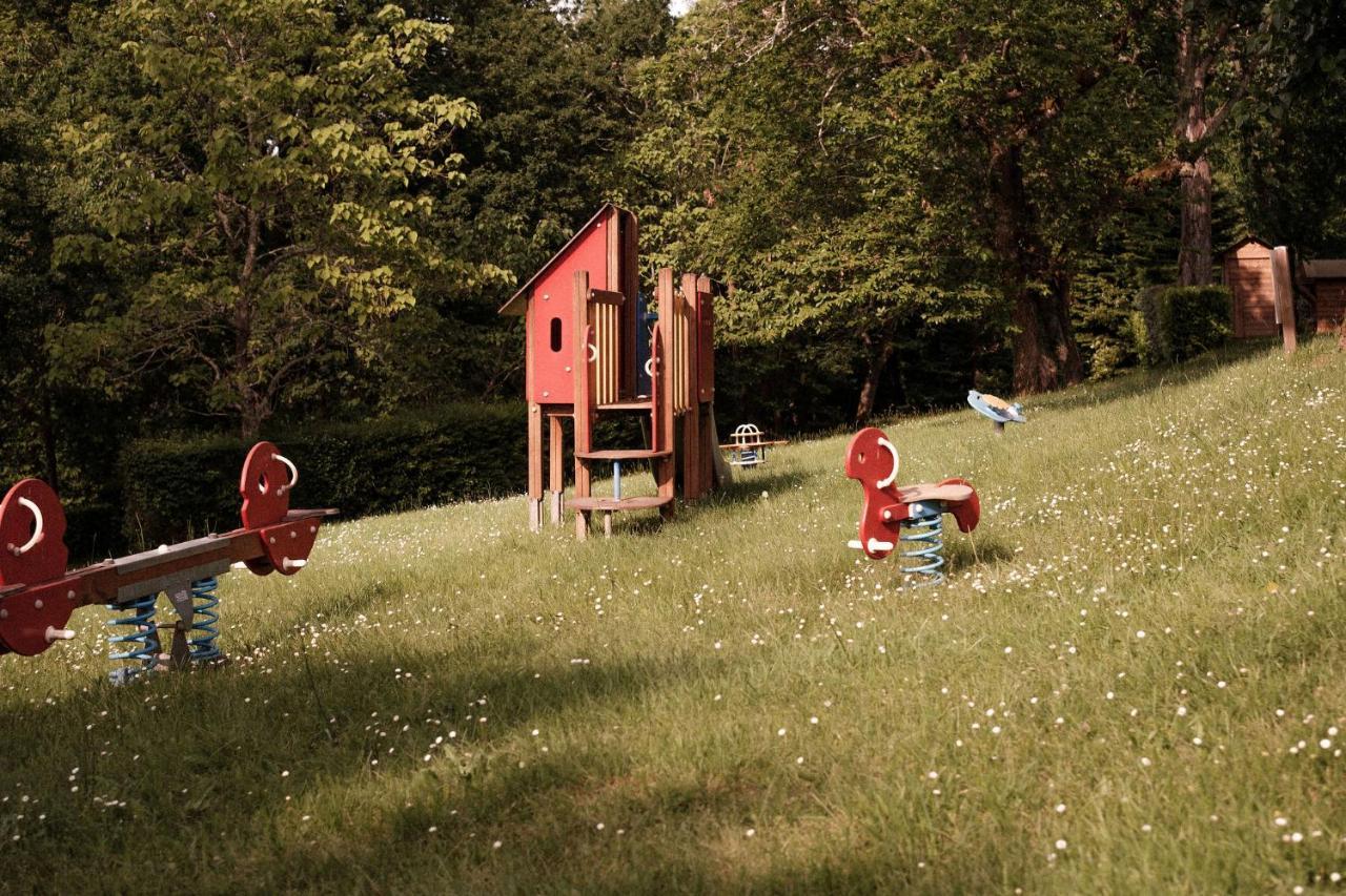 Slow Village Seveilles Valades Eksteriør billede